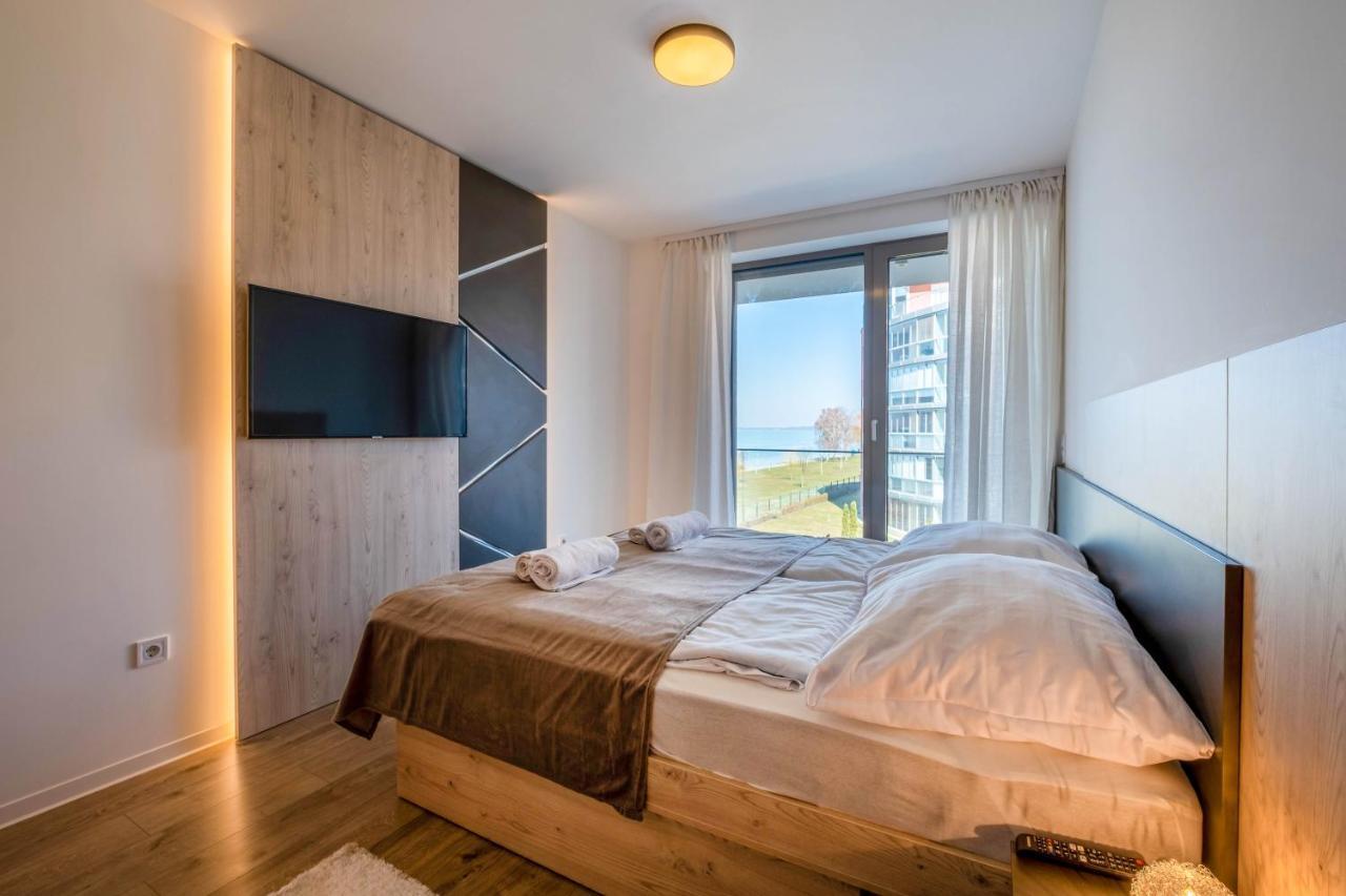 Myflat Coral Beach Apartment Siófok Zewnętrze zdjęcie