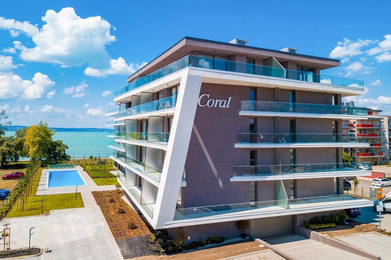 Myflat Coral Beach Apartment Siófok Zewnętrze zdjęcie