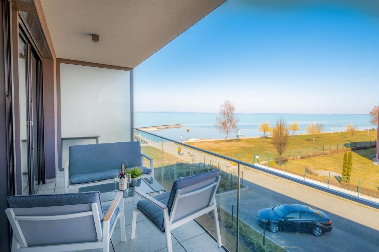 Myflat Coral Beach Apartment Siófok Zewnętrze zdjęcie